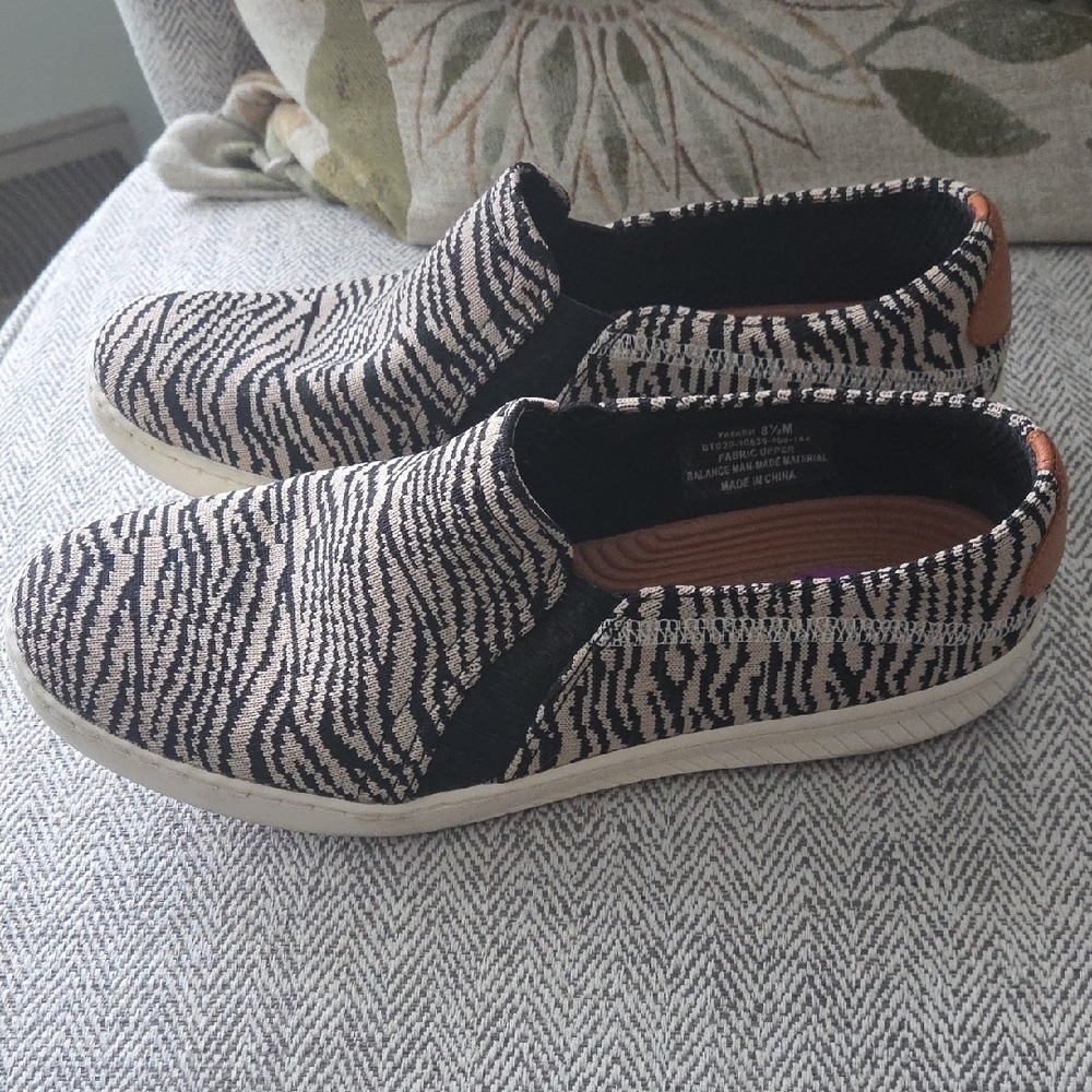 BareTraps Black and Cream Zebra-Print Slip-On Sneakers